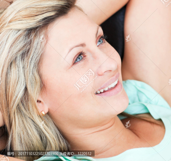 女人