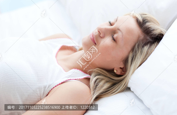 女人