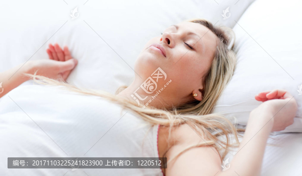 女人