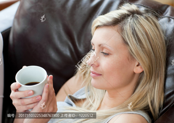女人