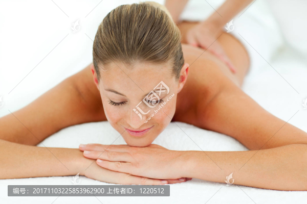 女人