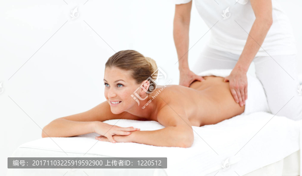 女人
