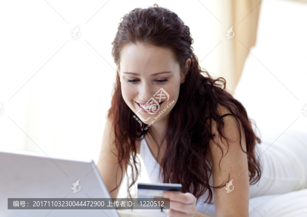 女人