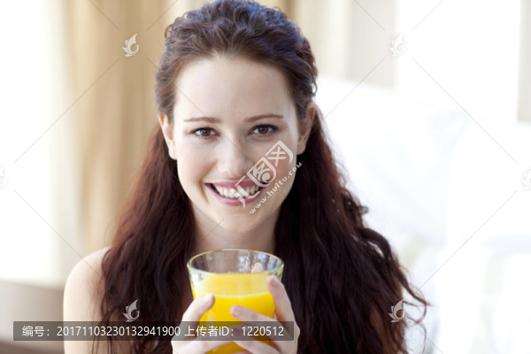 女人