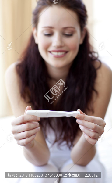 女人