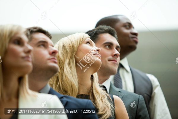 女人