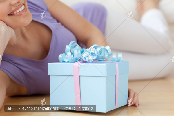 女人