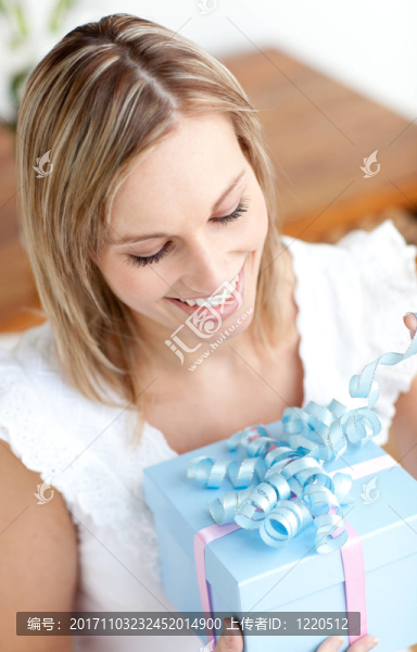 女人