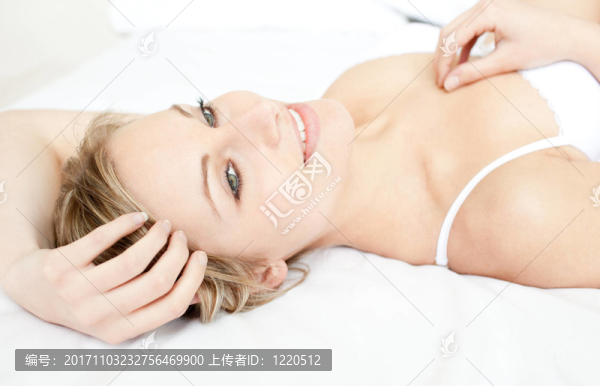 女人