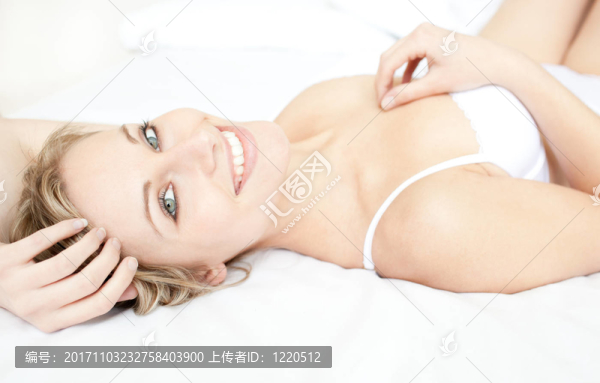 女人