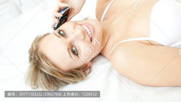 女人