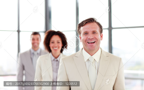 女人