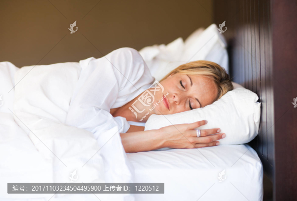 女人