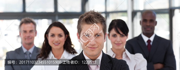 女人