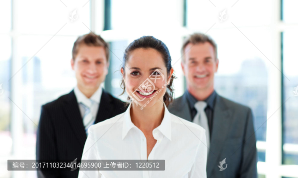 女人