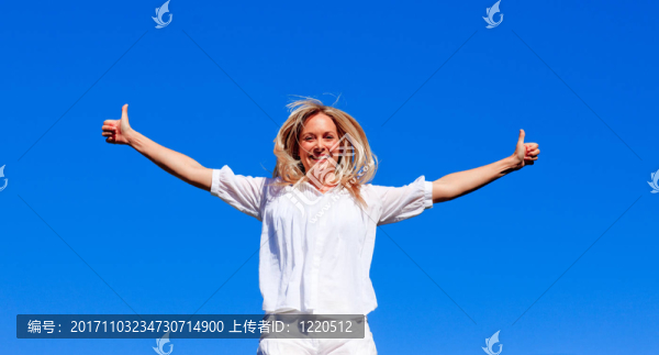 女人