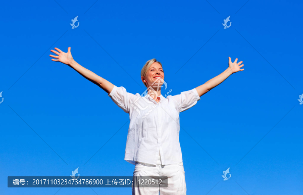 女人