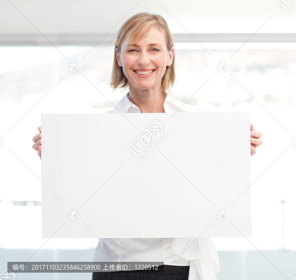 女人