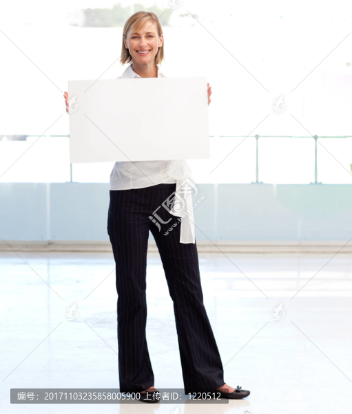 女人