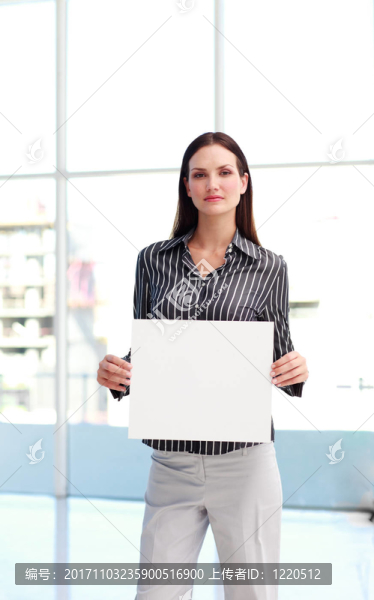 女人