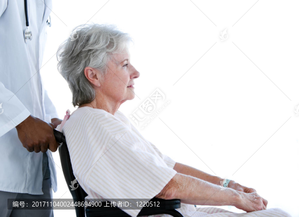 女人