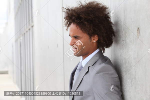 笑