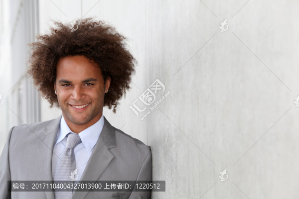 笑