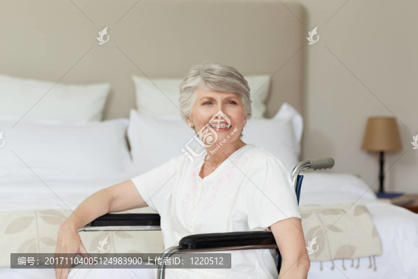 女人