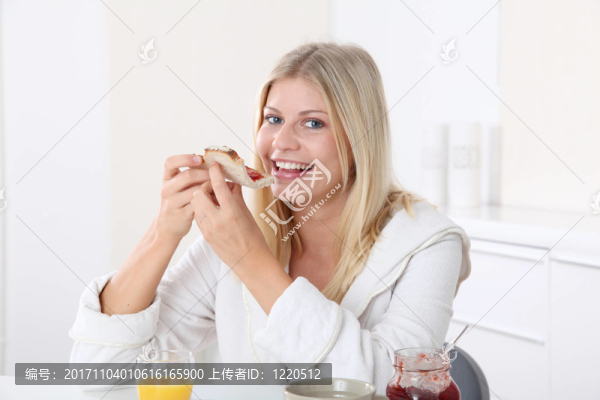 女人