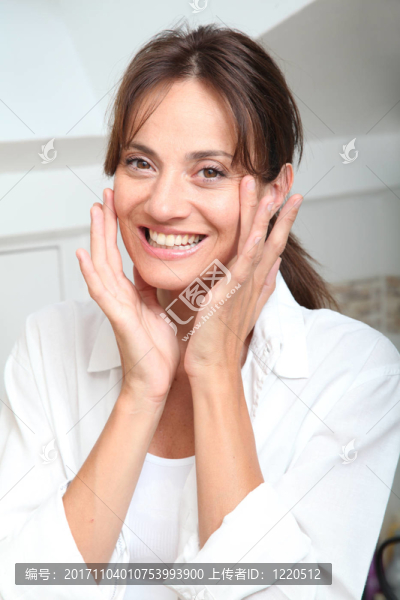 女人的臉