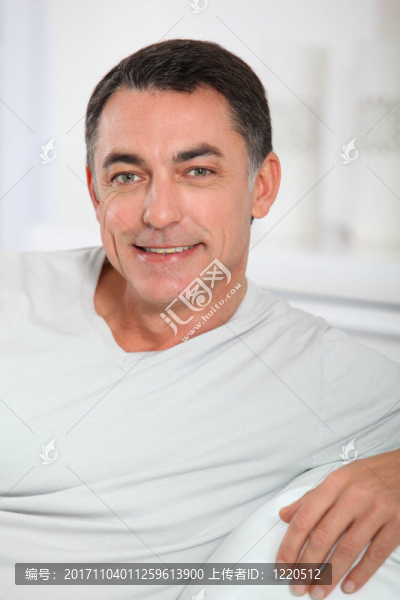 笑