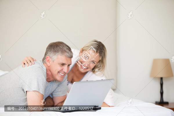 女人