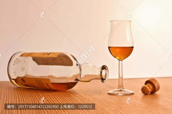 威士忌.....