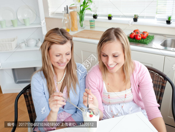 女人