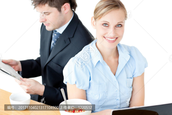 女人