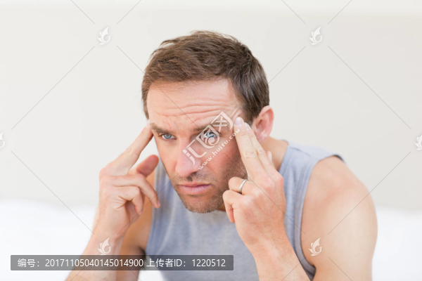 笑