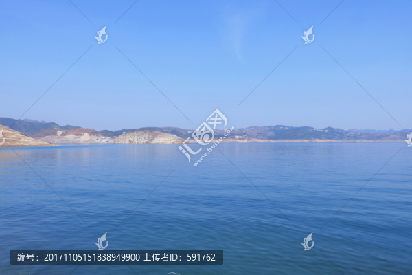 支嘎阿魯湖