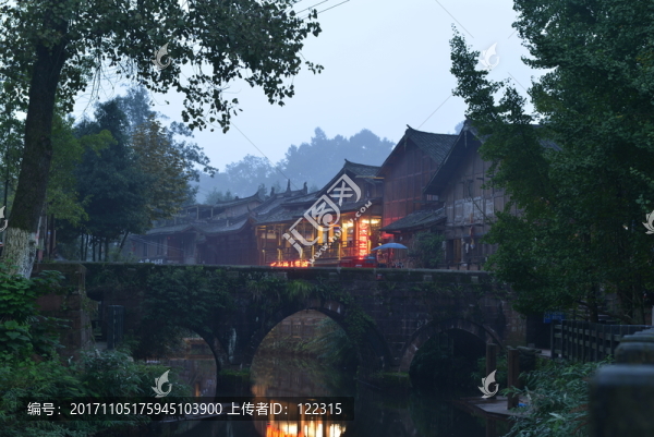 上里古鎮(zhèn)夜景