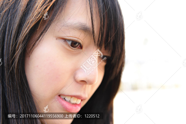 女人