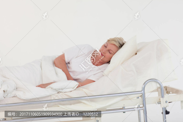 女人
