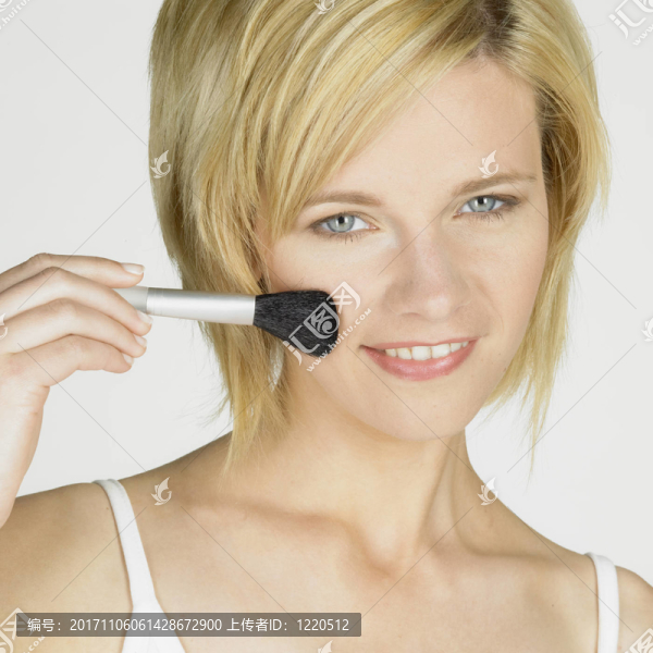 女人