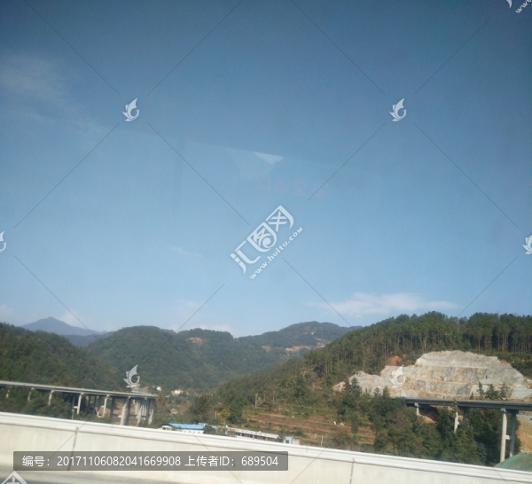 高山綠樹