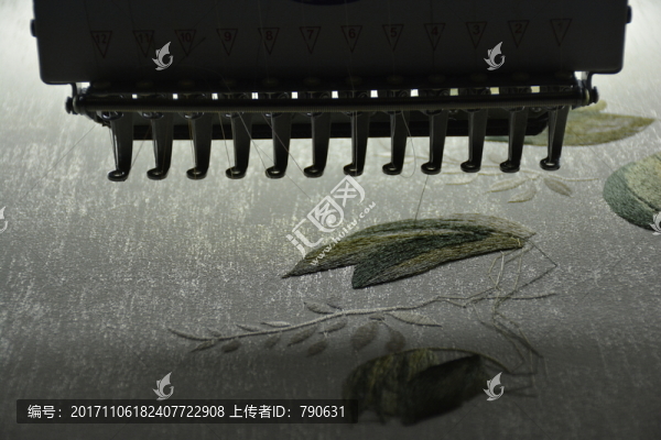 機器刺繡