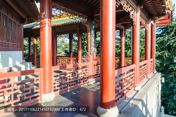 雨花閣廊柱