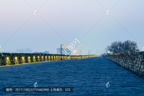 南京明城墻夜景