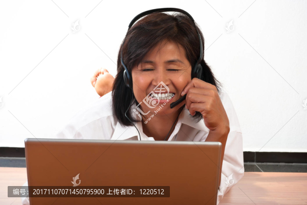 女人