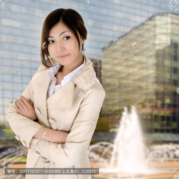 女人