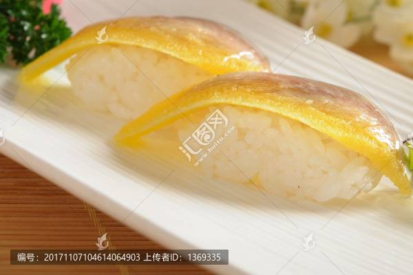希鯪魚籽壽司