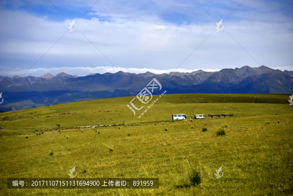 喀拉峻草原闊克蘇大峽谷風(fēng)光