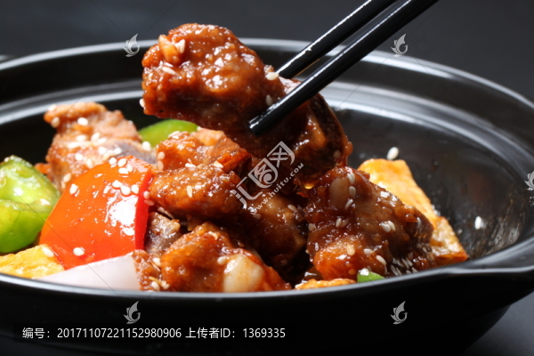 排骨煲